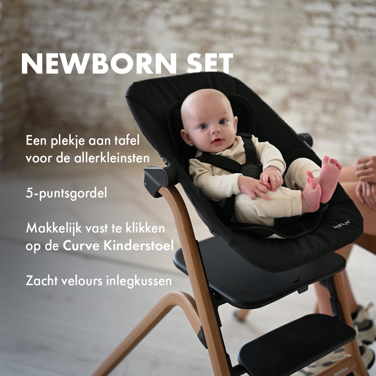 Curve Highchair Set Komplettset mit Wippe & Einlegekissen