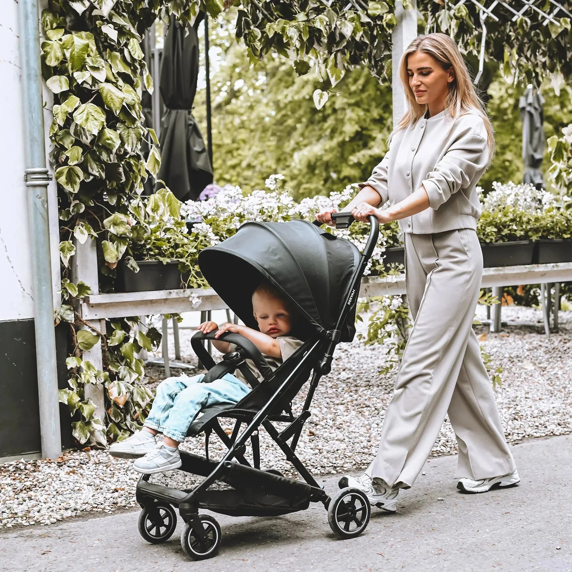 Easy Luxe Leichter Buggy - Schwarz