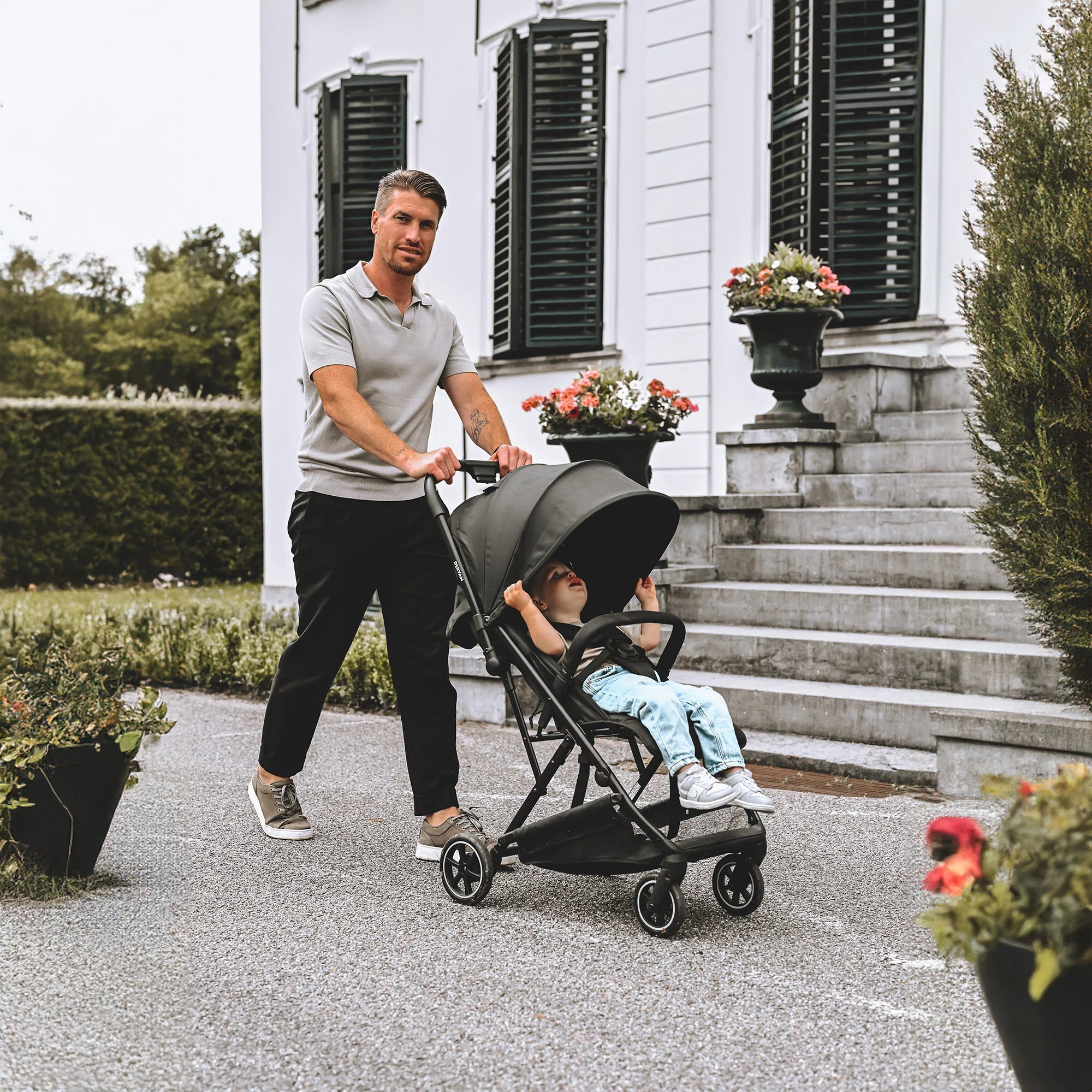 Luxe Easy Lightweight Buggy - Schwarz